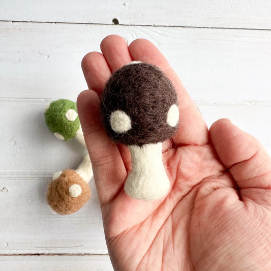 Tiny Felt Things