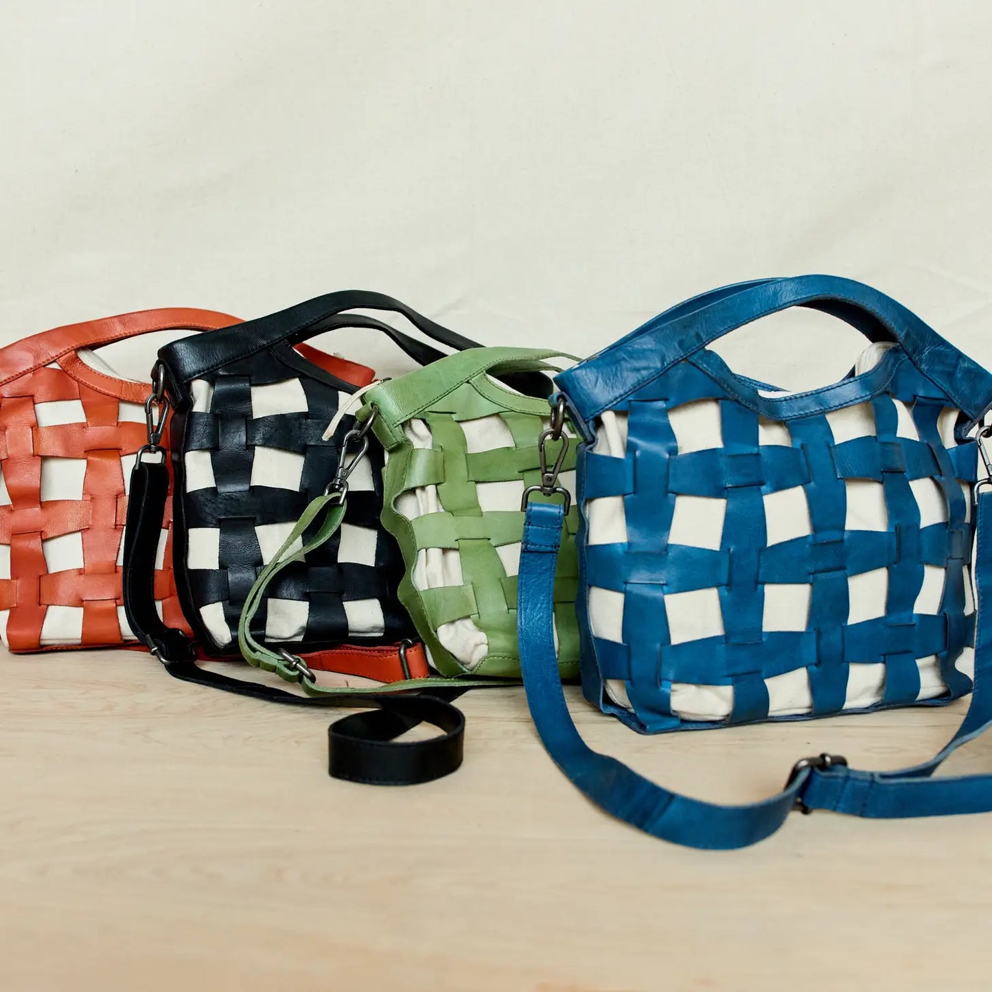 Prado Tote/Crossbody